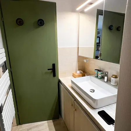 Appartement Vue - Terrasse - Parking -